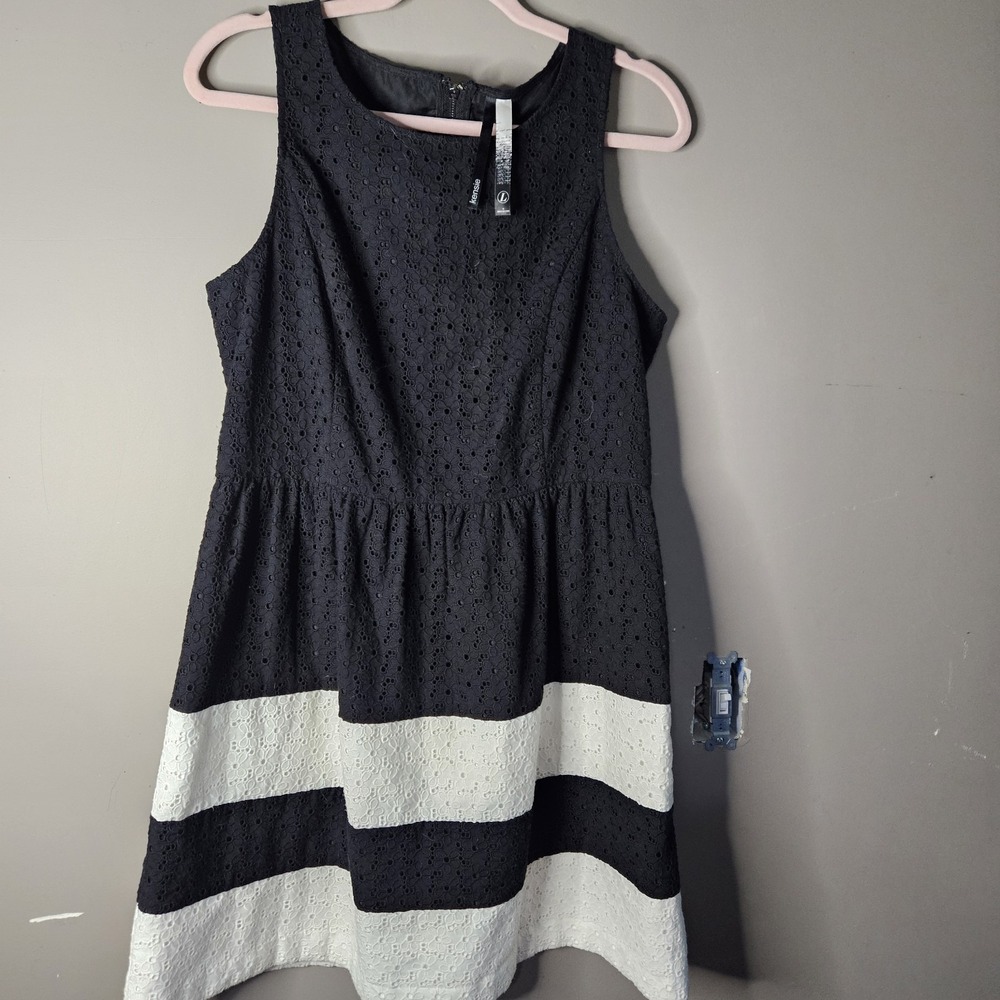 Kensie Striped Lace Fit & Flare Dress Black White Short Round Neck L Zip Back
